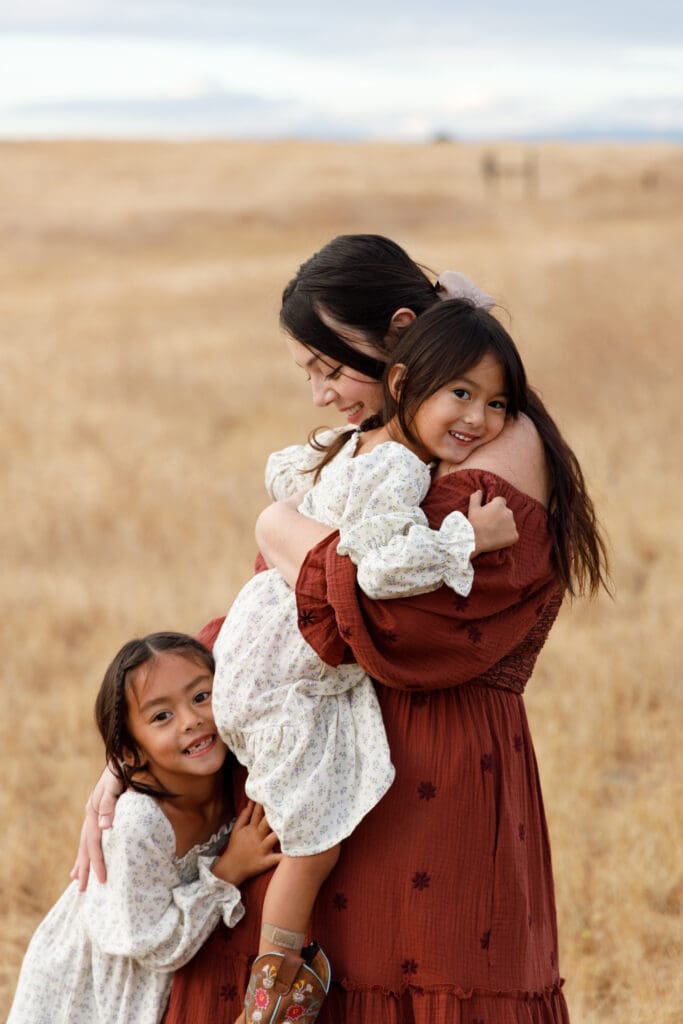 Family photos taken at Wilbur road boat launch by Kayla Crismon Photography