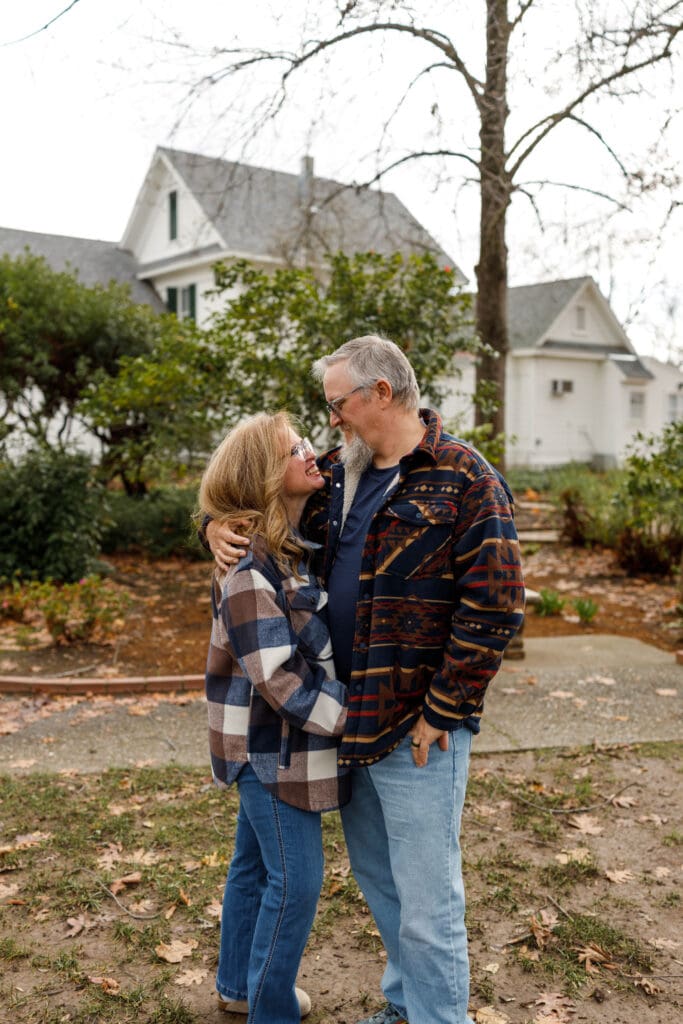 Rainy day Family photos 2025 Kayla Crismon Photography 